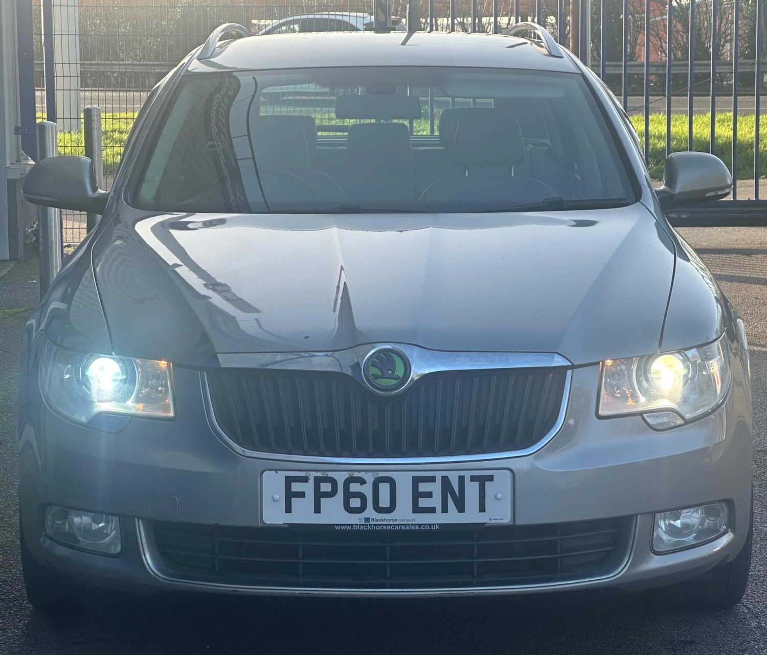 Used Skoda Superb for sale - 76735298: Photo 8