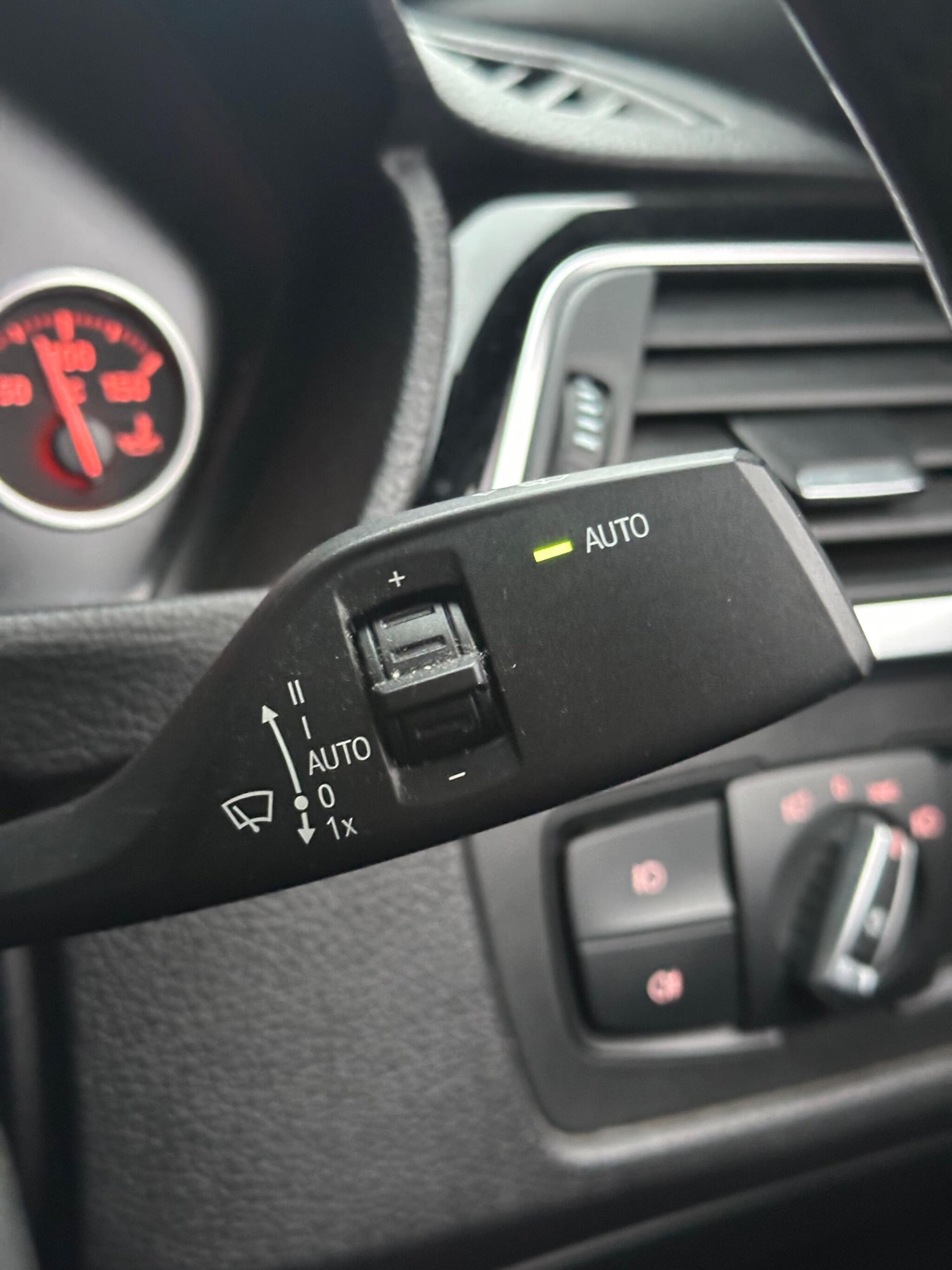 Used BMW 3 Series for sale - 77290792: Photo 27