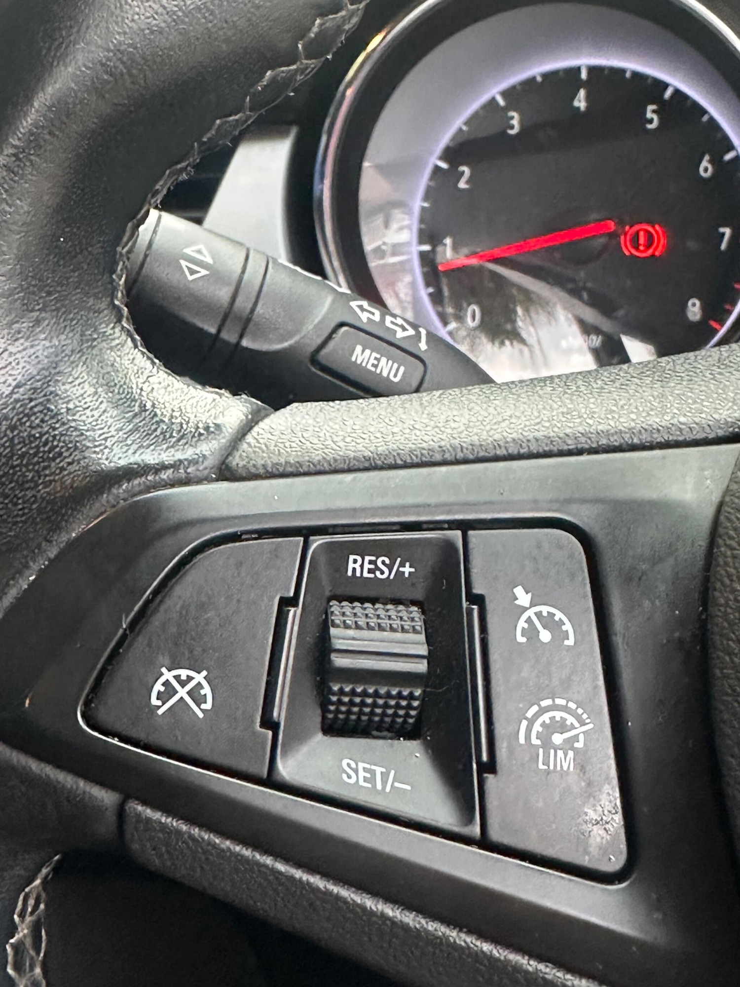 Used Vauxhall Astra 2016 for sale - 76913290: Photo 16