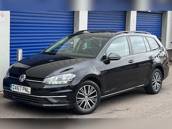 Used Volkswagen Golf 2017 for sale - 79212208: Photo