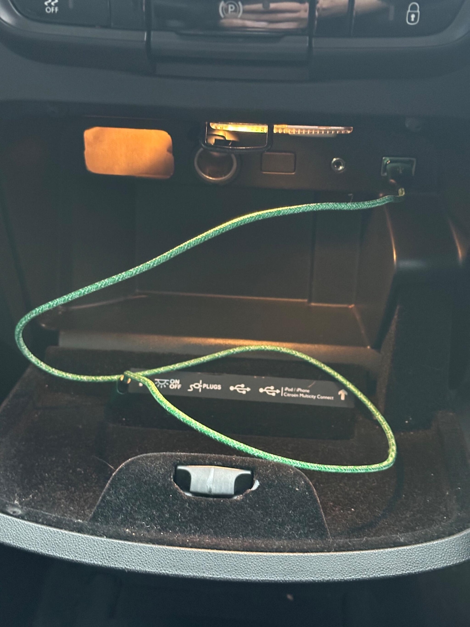 Used Citroen Grand C4 Picasso 2014 for sale - 78100035: Photo 21