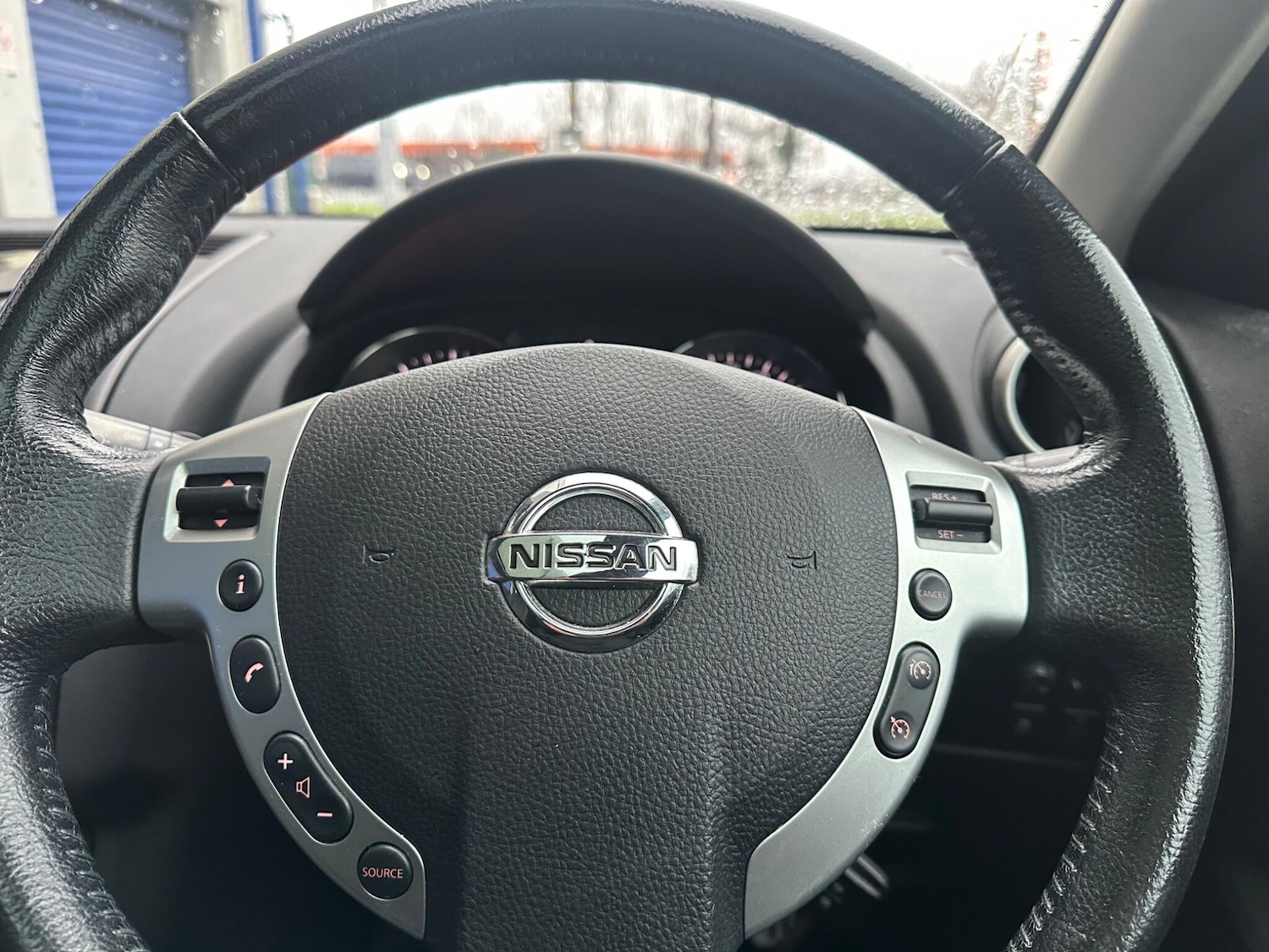 Used Nissan Qashqai 2011 for sale - 77291752: Photo 16