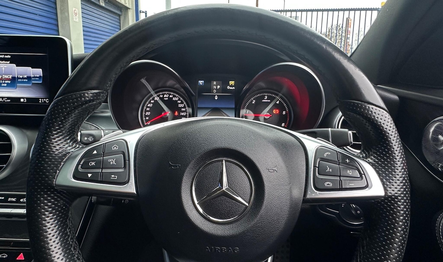 Used Mercedes-Benz C Class 2018 for sale - 77060260: Photo 15