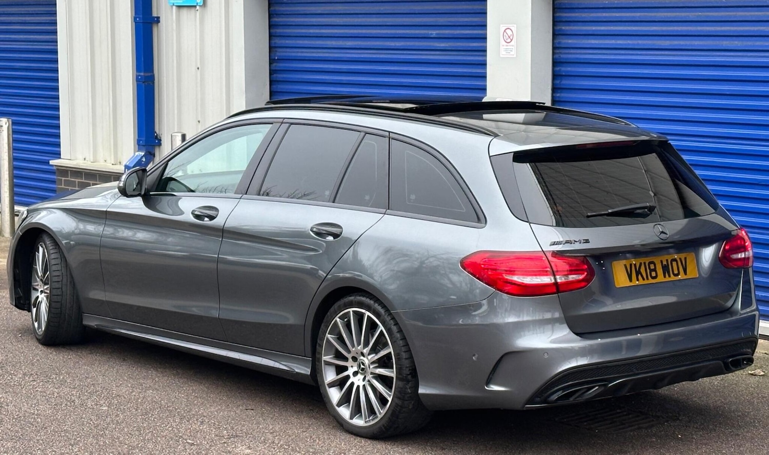 Used Mercedes-Benz C Class 2018 for sale - 77060260: Photo 3