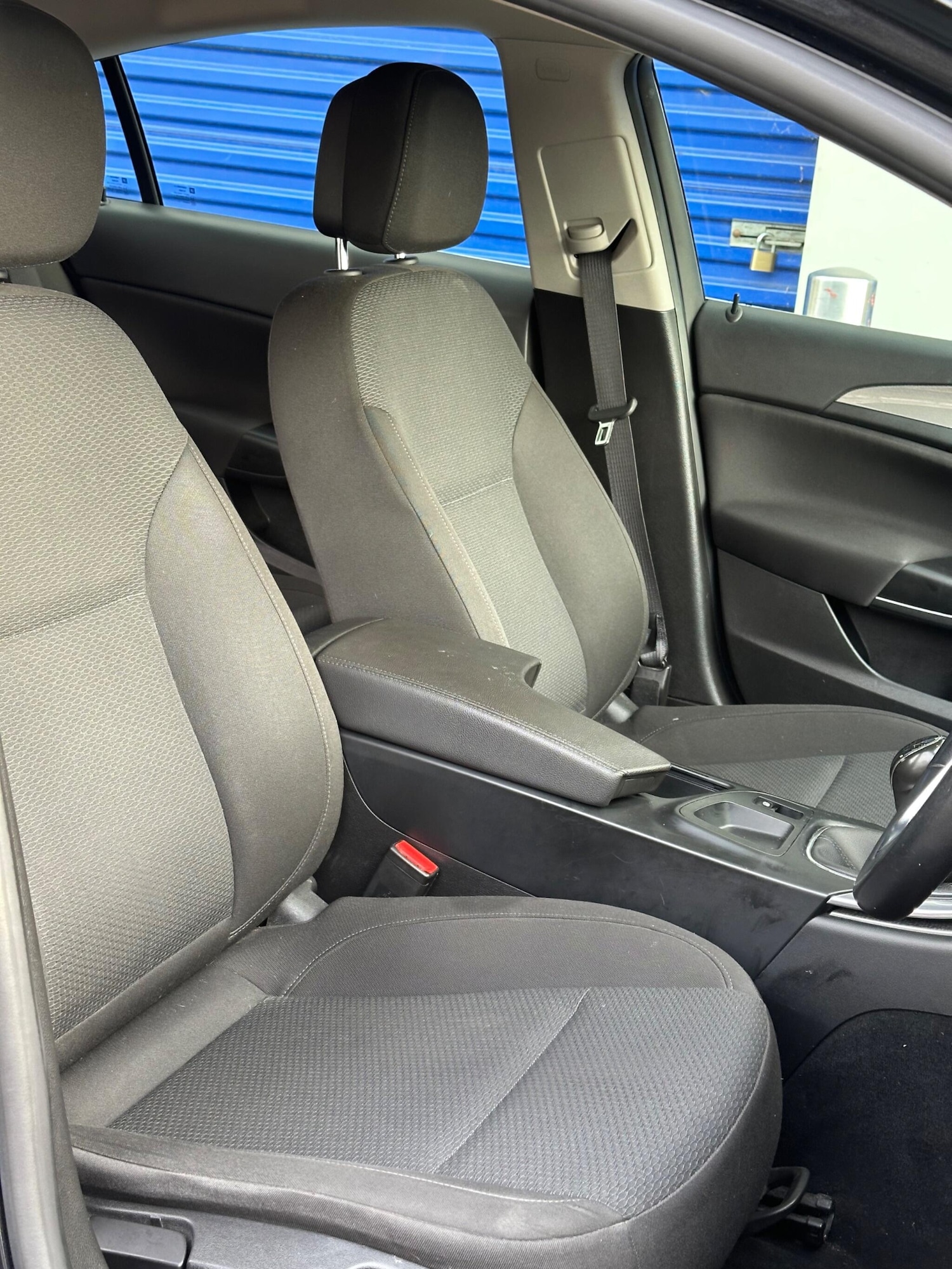 Used Vauxhall Insignia 2015 for sale - 76646326: Photo 11