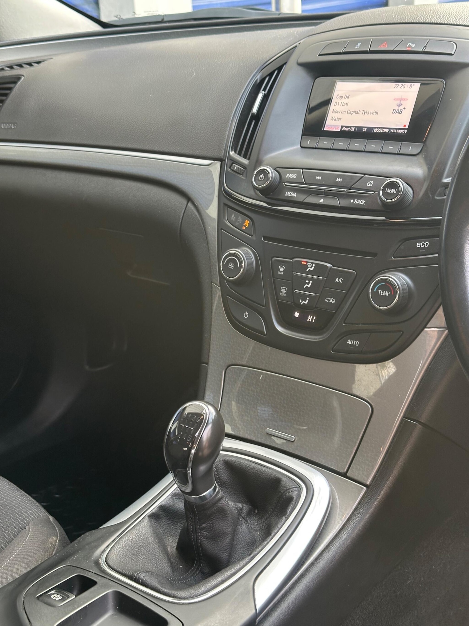 Used Vauxhall Insignia 2015 for sale - 76646326: Photo 15