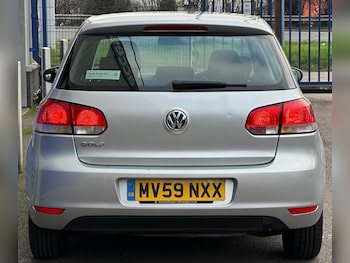 Used Volkswagen Golf 2009 for sale - 77052503: Photo
