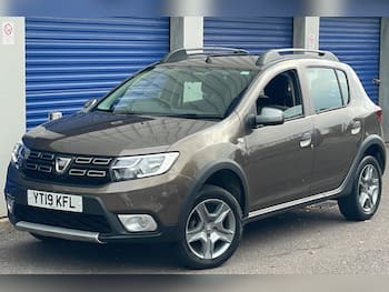 Used Dacia Sandero Stepway 2019 for sale - 79669789: Photo