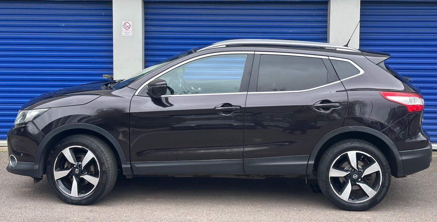 Used Nissan Qashqai 2017 for sale - 78018879: Photo 2
