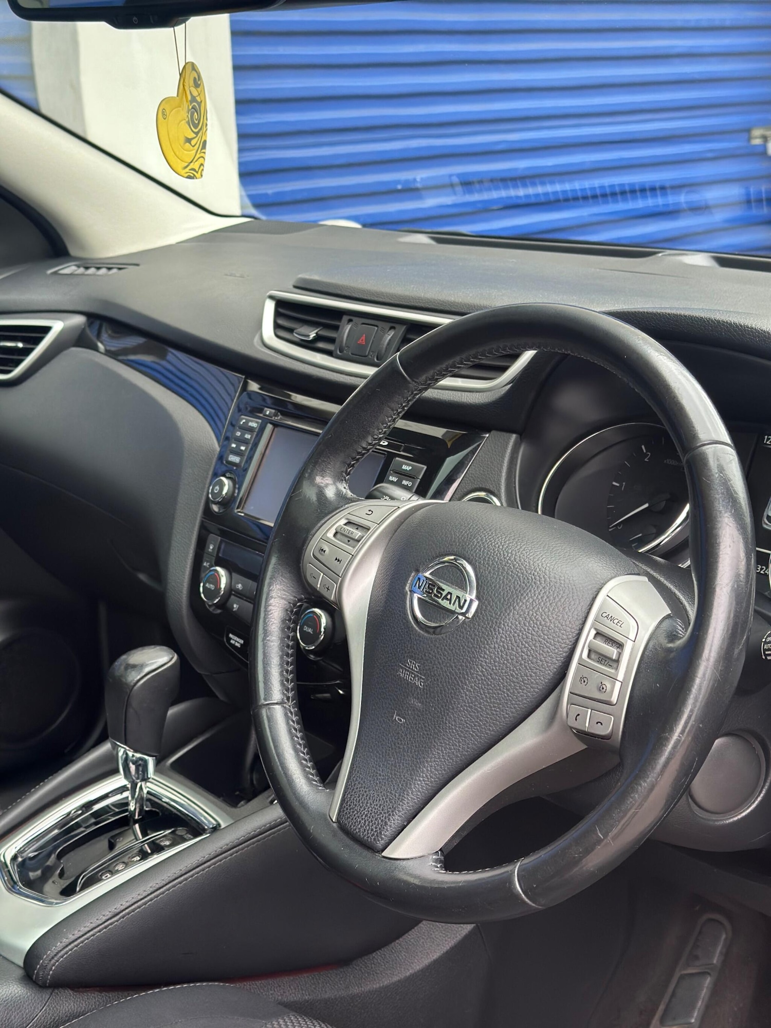 Used Nissan Qashqai 2017 for sale - 78018879: Photo 9