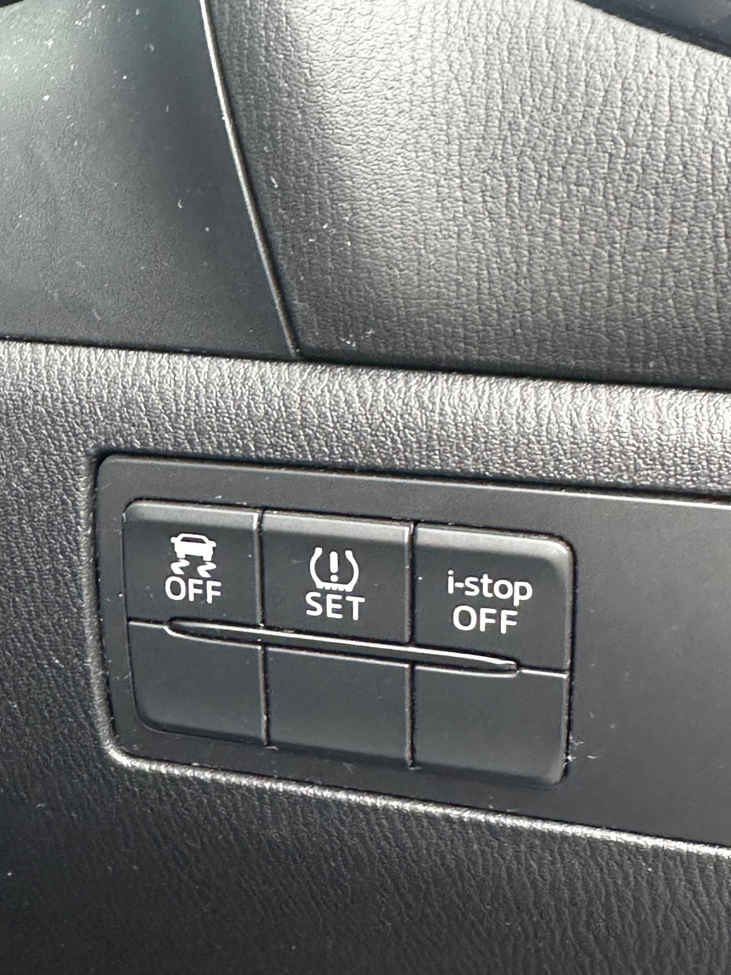 Used Mazda Mazda3 2016 for sale - 77696309: Photo 17