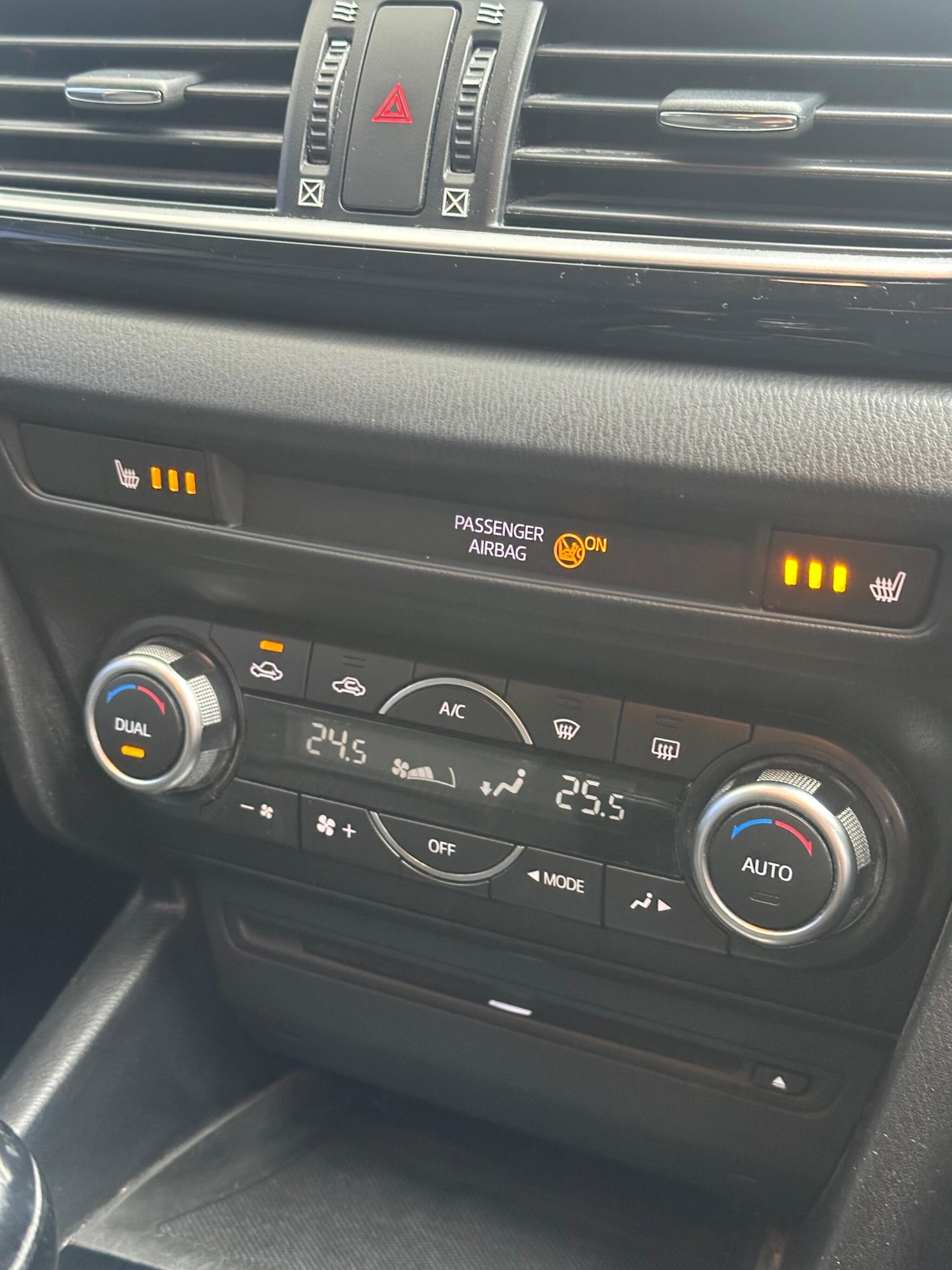 Used Mazda Mazda3 2016 for sale - 77696309: Photo 23