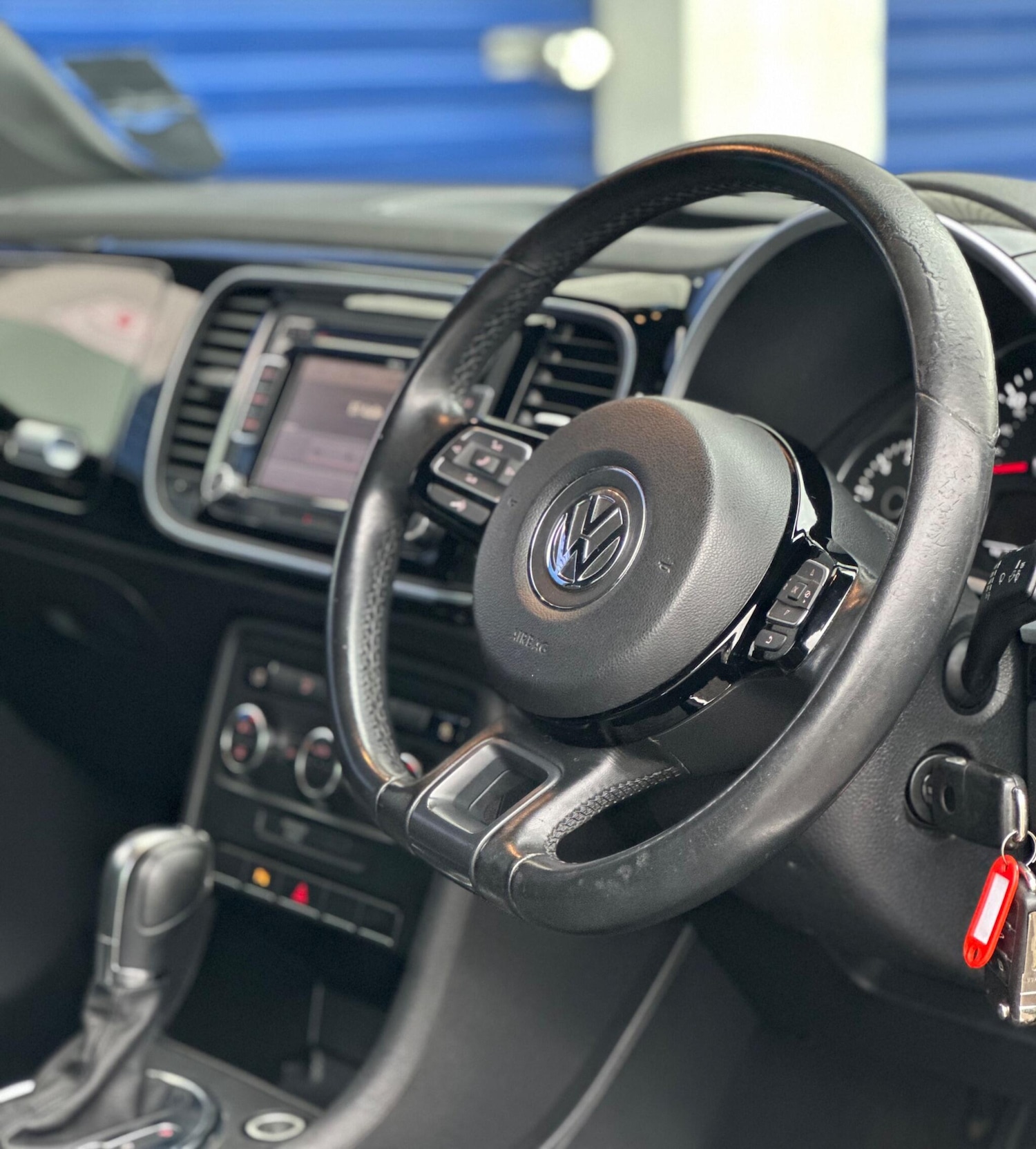 Used Volkswagen Beetle 2012 for sale - 76645669: Photo 10