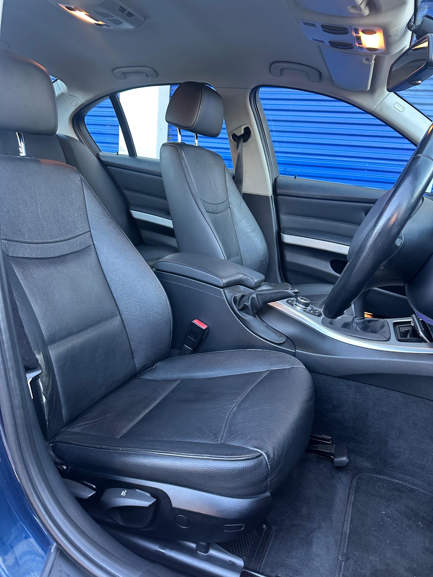 Used BMW 3 Series 2011 for sale - 77162760: Photo 11