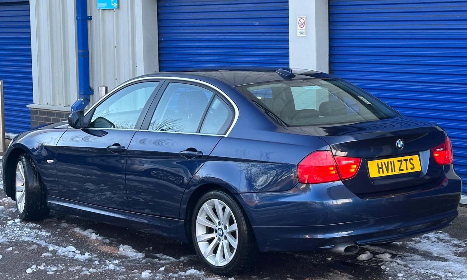 Used BMW 3 Series 2011 for sale - 77162760: Photo 3