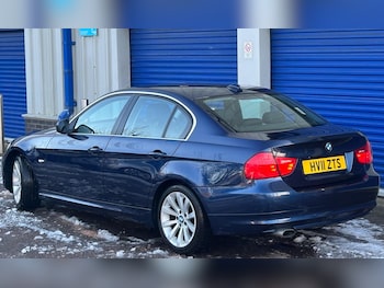 Used BMW 3 Series 2011 for sale - 77162760: Photo