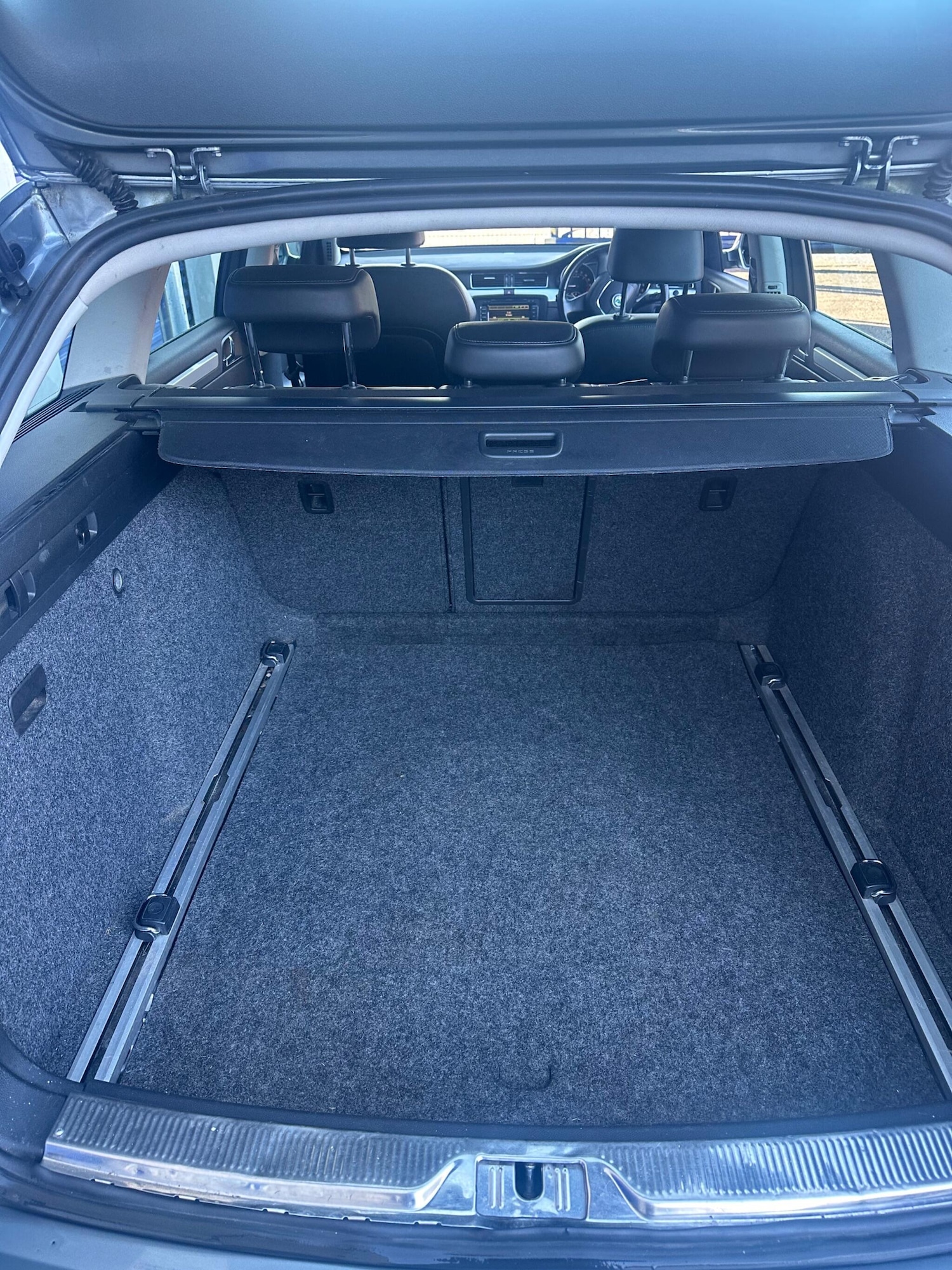 Used Skoda Superb 2012 for sale - 77559396: Photo 28