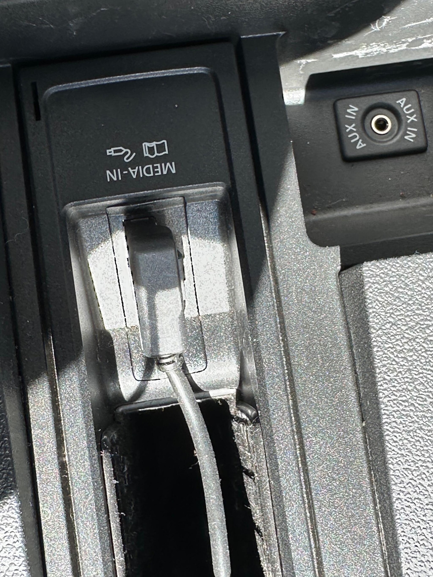 Used Volkswagen Touran 2013 for sale - 77957380: Photo 15