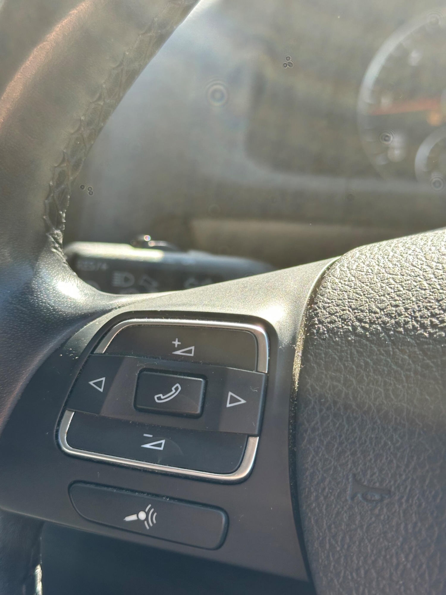 Used Volkswagen Touran 2013 for sale - 77957380: Photo 23