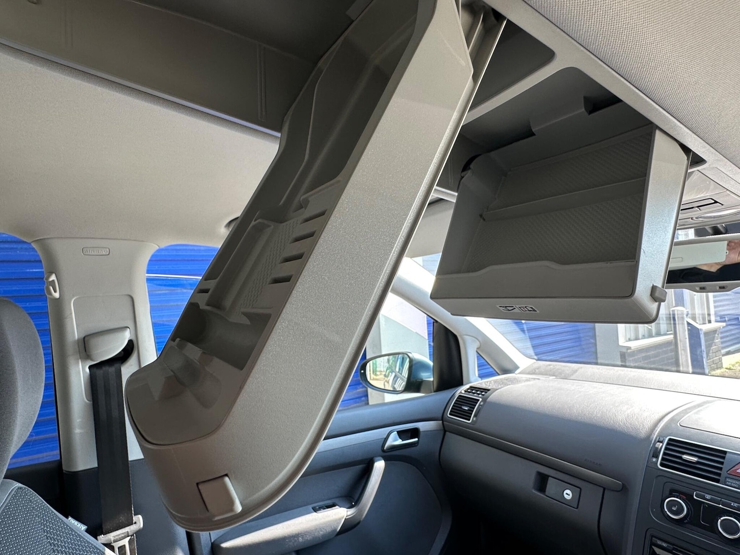 Used Volkswagen Touran 2013 for sale - 77957380: Photo 29