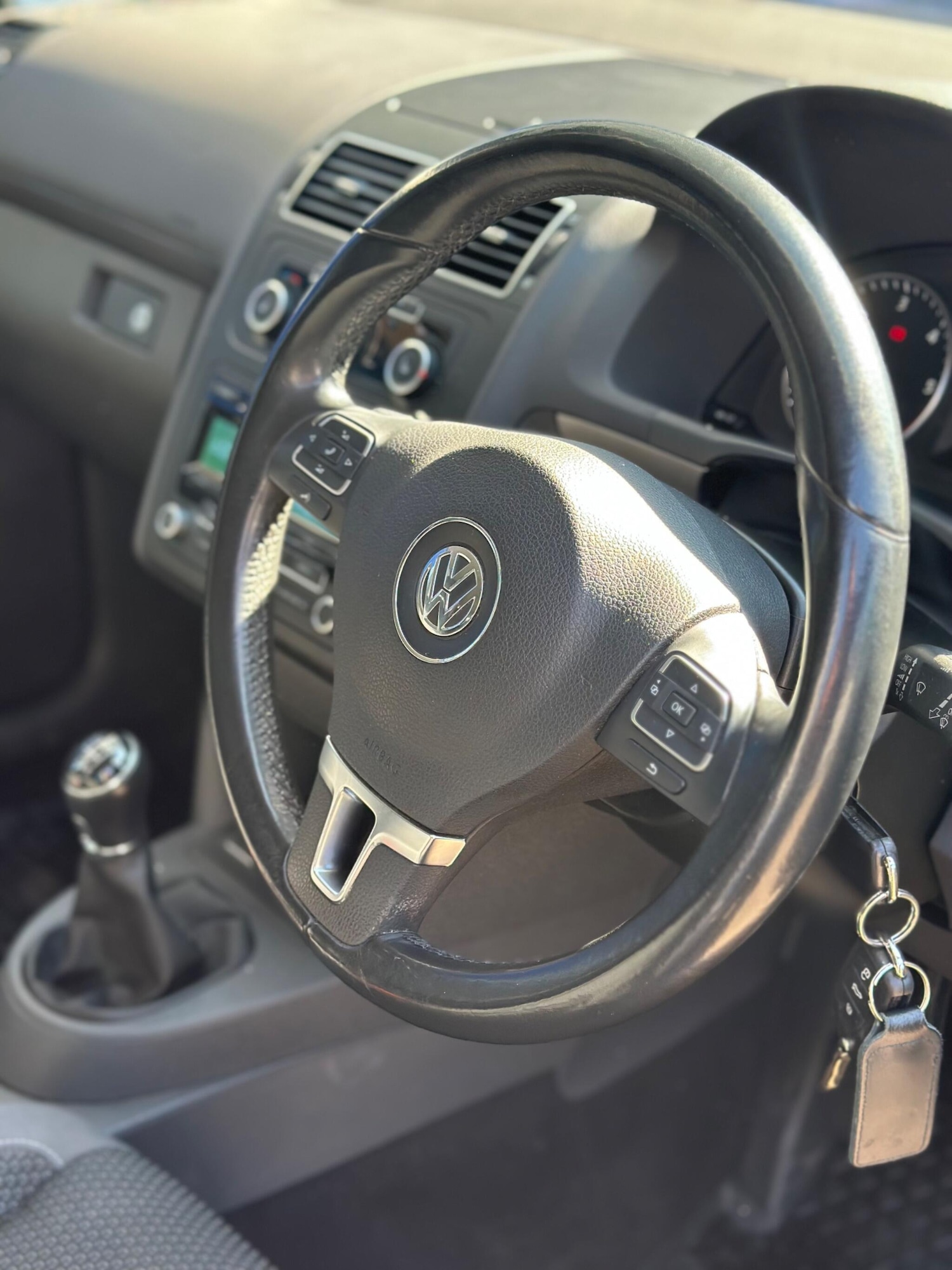 Used Volkswagen Touran 2013 for sale - 77957380: Photo 9