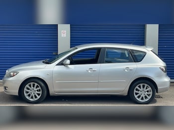 Used Mazda Mazda3 2009 for sale - 79609712: Photo