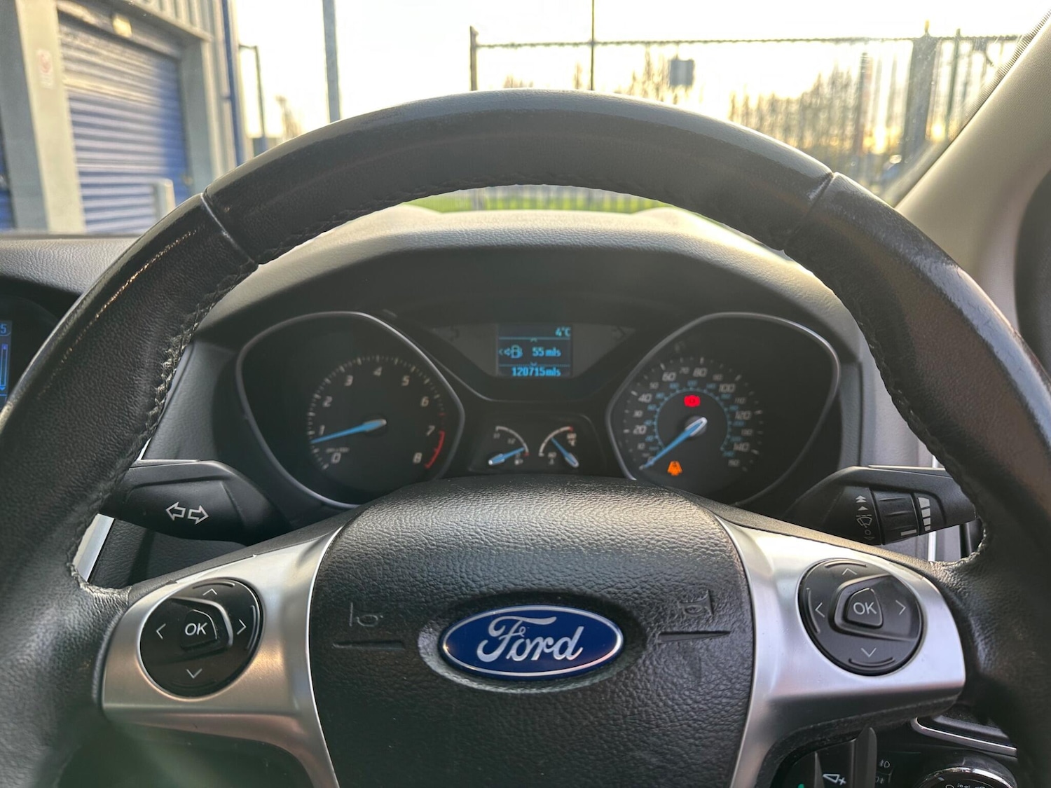 Used Ford Focus 2011 for sale - 76645204: Photo 16