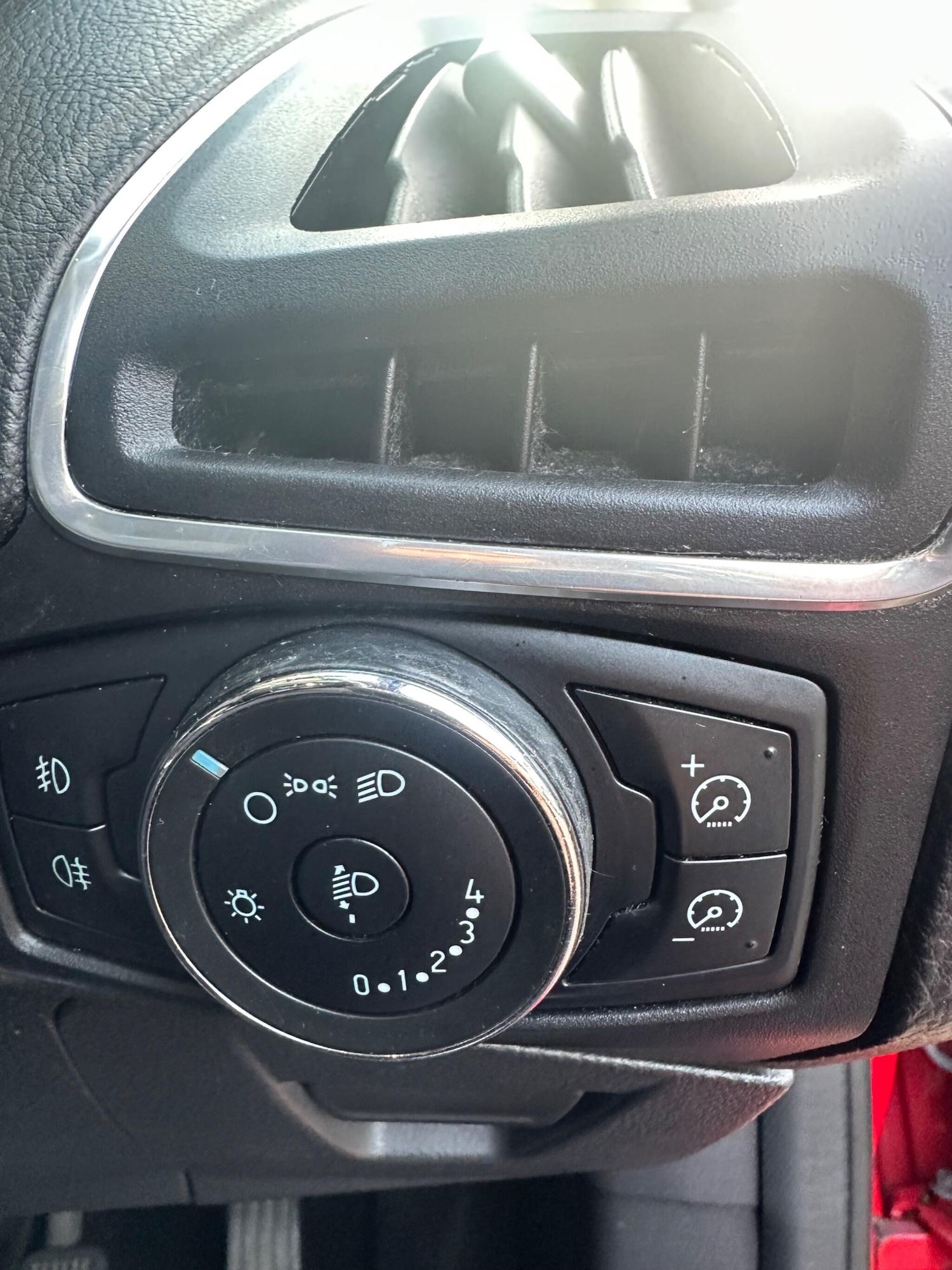 Used Ford Focus 2011 for sale - 76645204: Photo 21