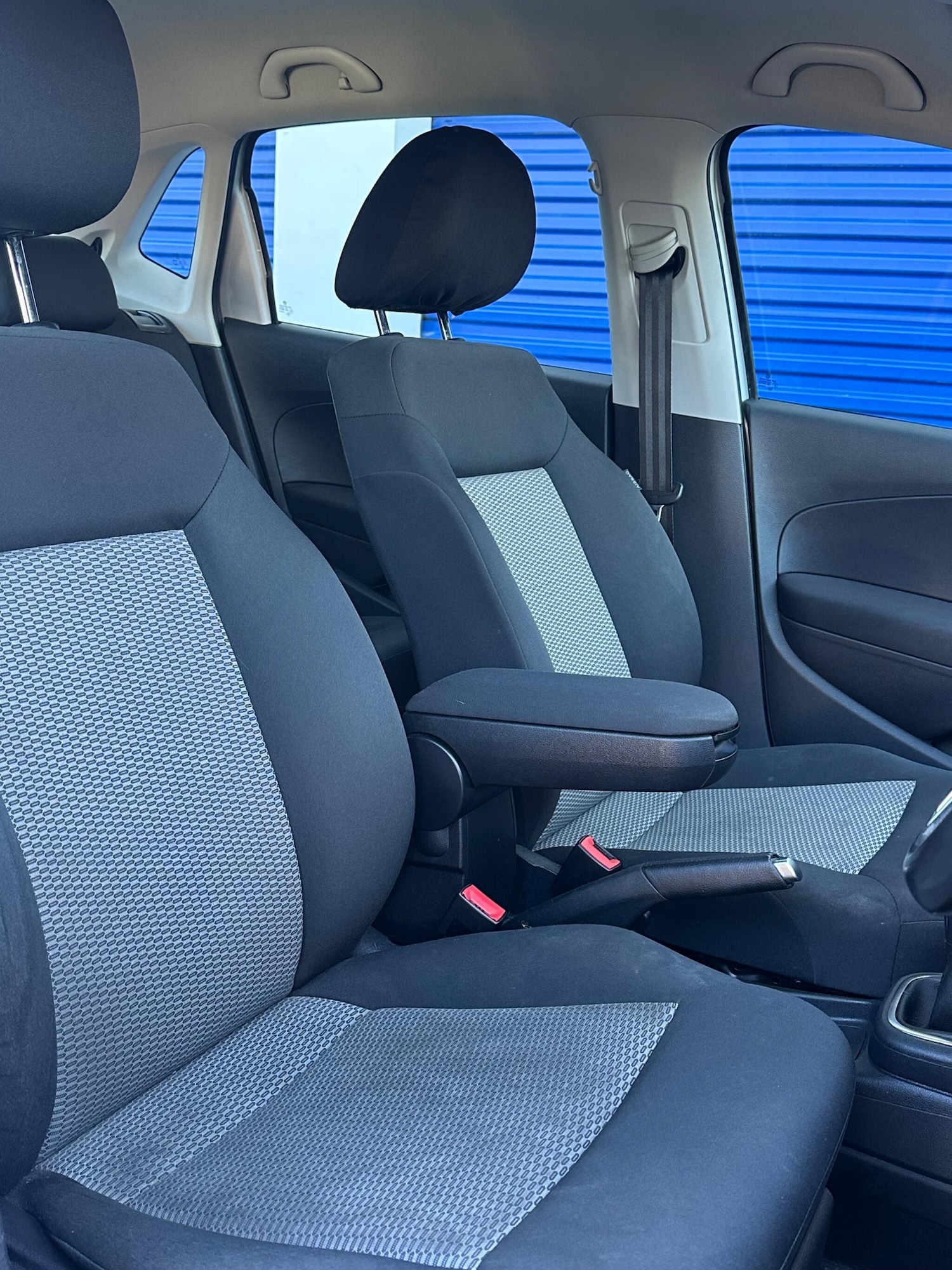 Used Volkswagen Polo 2012 for sale - 77559791: Photo 11