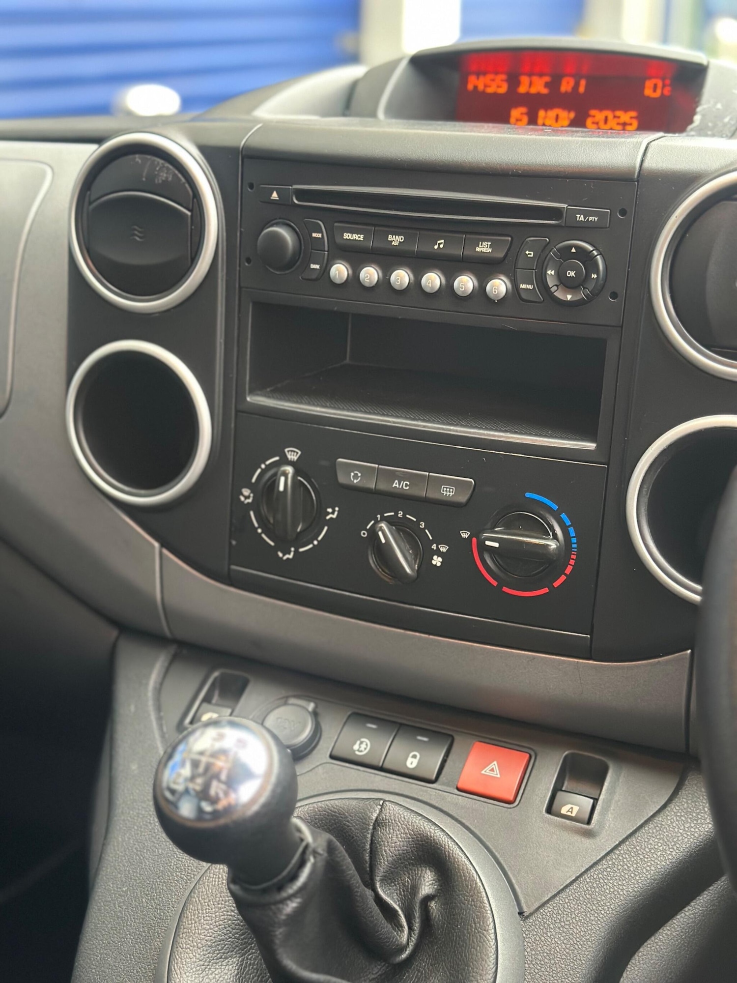 Used Peugeot Partner Tepee 2016 for sale - 76689802: Photo 24