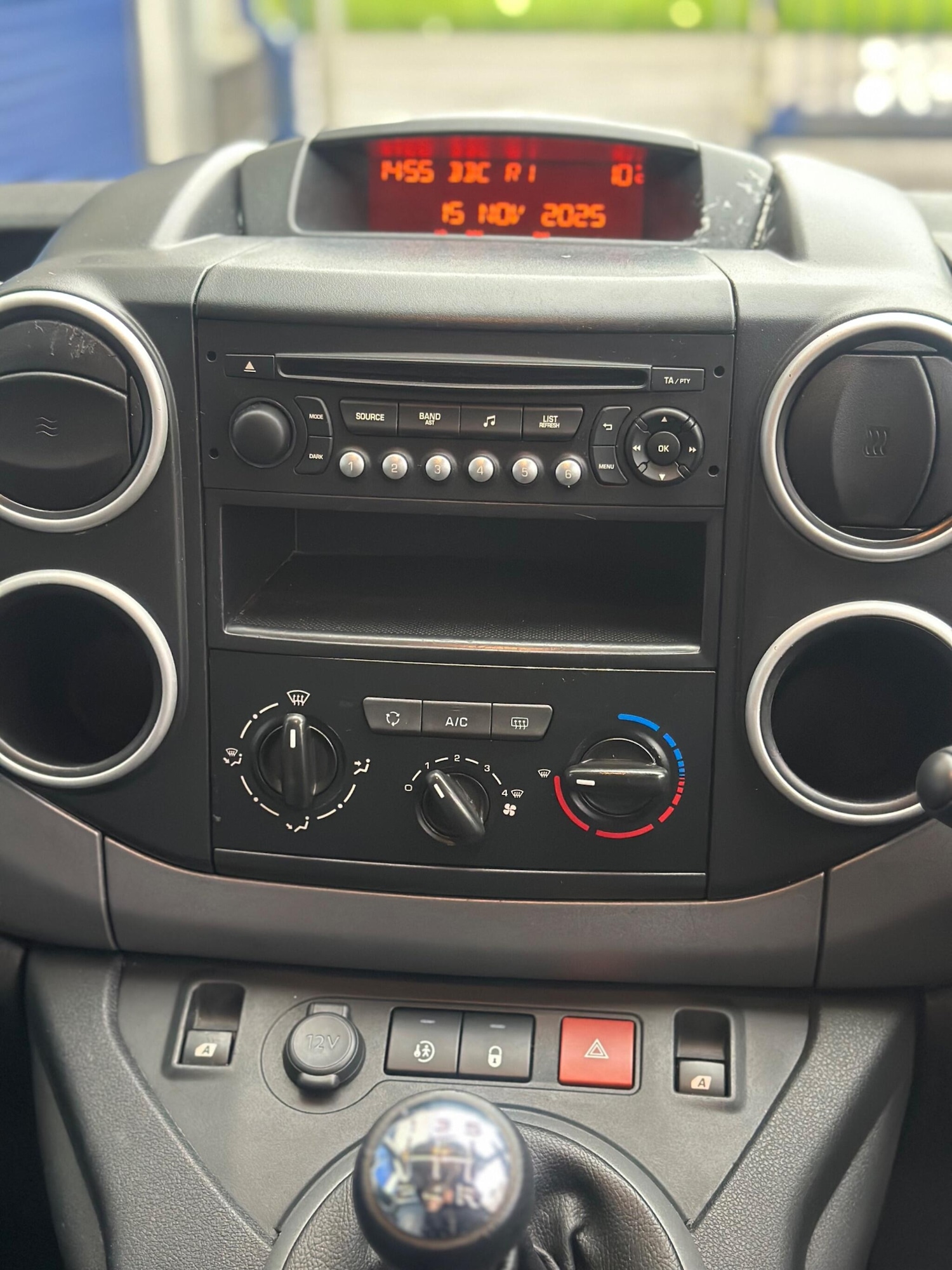 Used Peugeot Partner Tepee 2016 for sale - 76689802: Photo 25