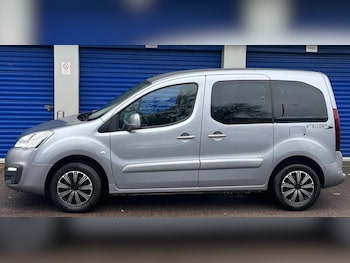 Used Peugeot Partner Tepee 2016 for sale - 76689802: Photo