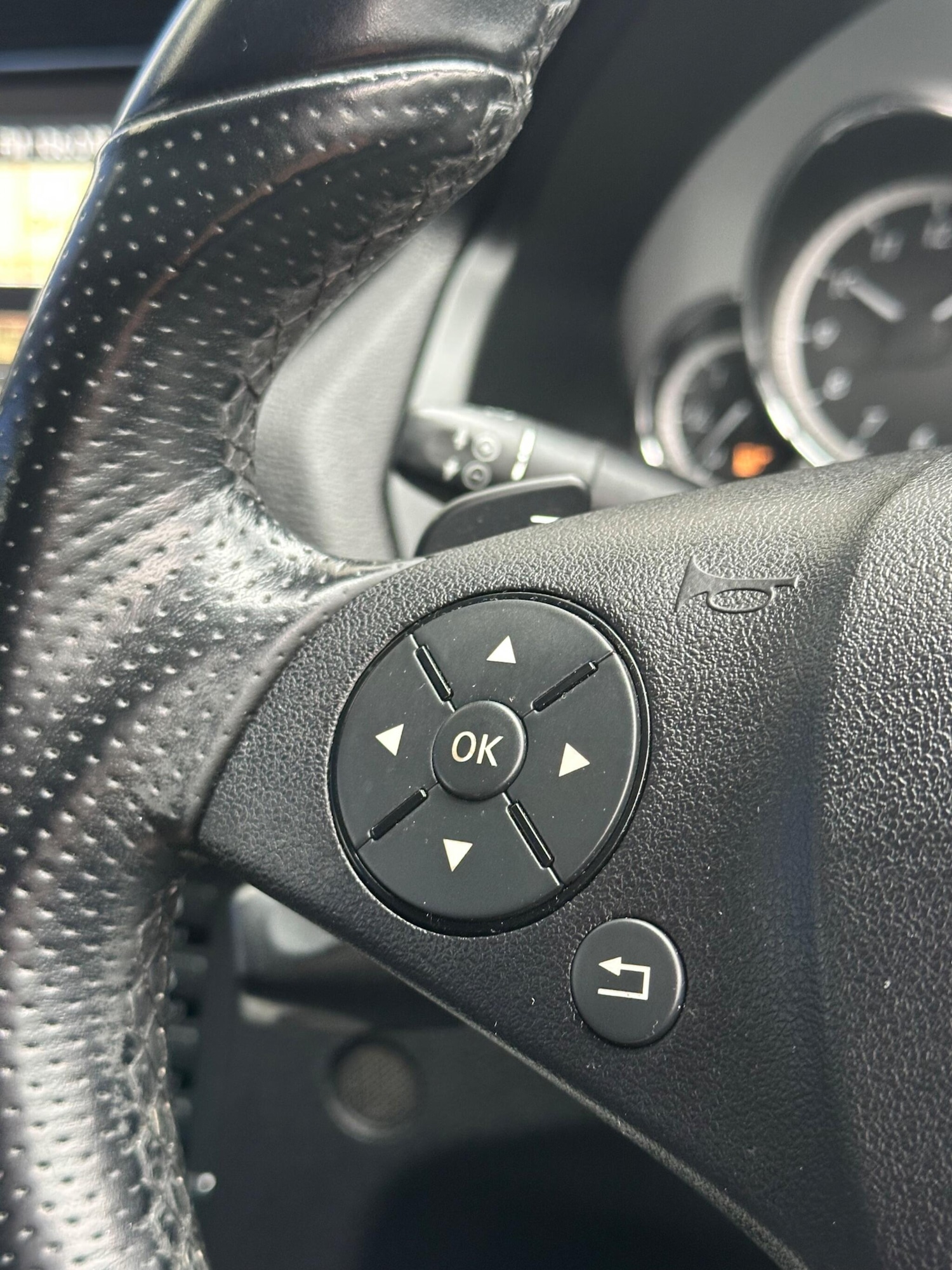 Used Mercedes-Benz E Class 2009 for sale - 77440385: Photo 17