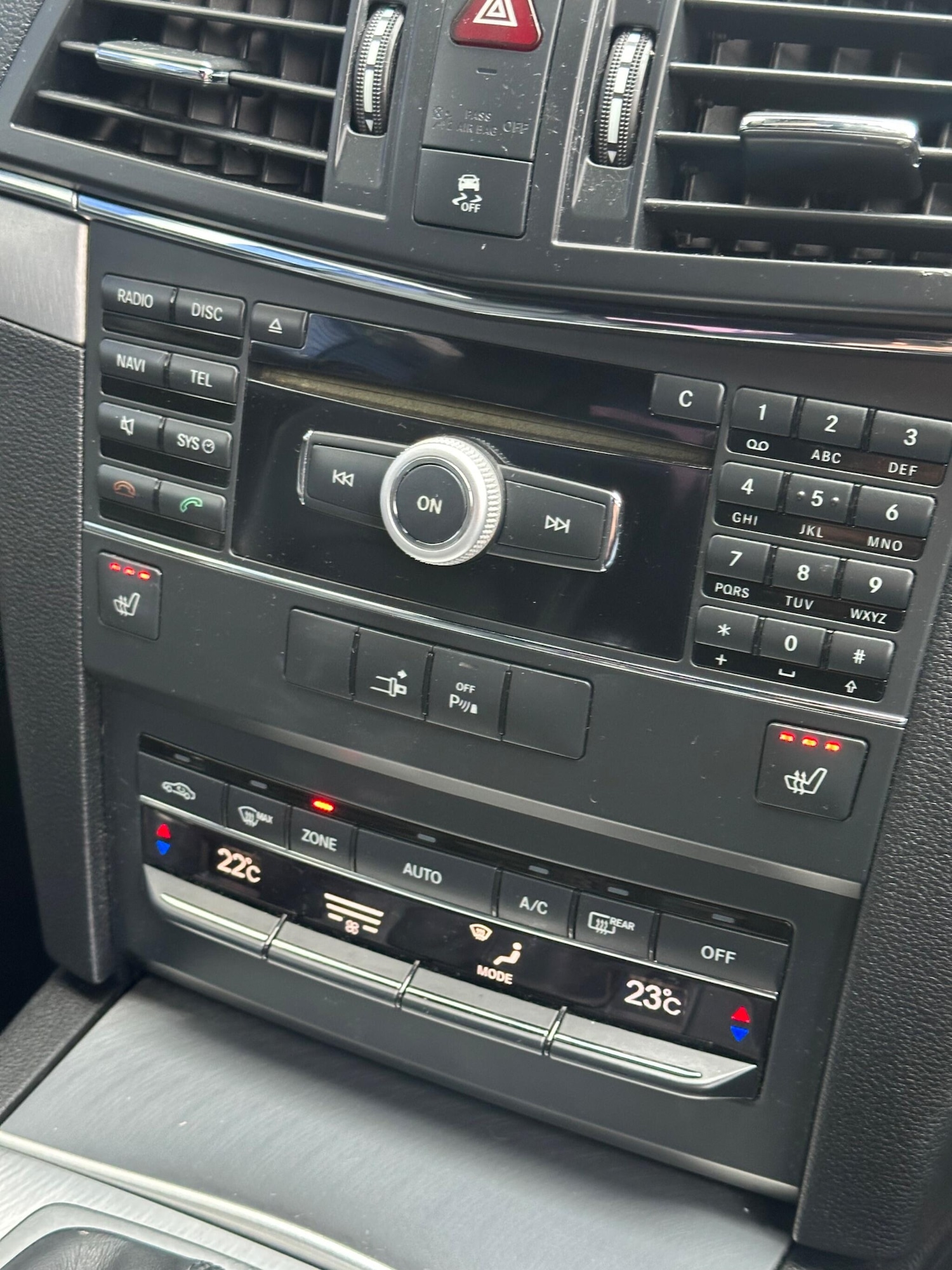 Used Mercedes-Benz E Class 2009 for sale - 77440385: Photo 22