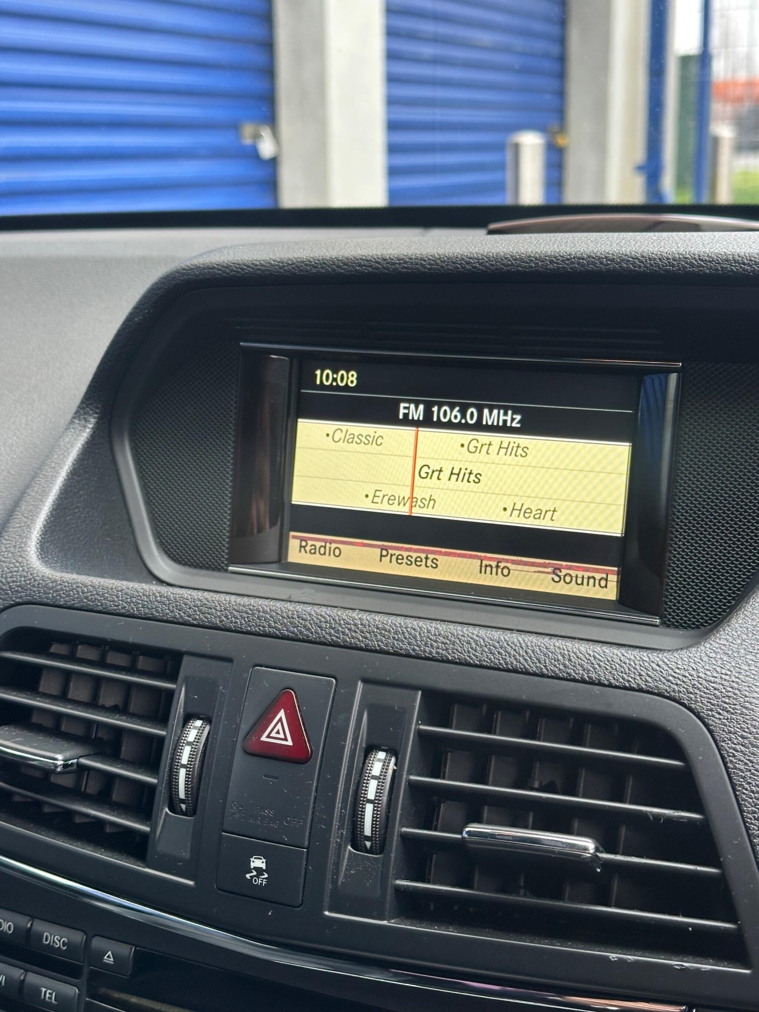 Used Mercedes-Benz E Class 2009 for sale - 77440385: Photo 23