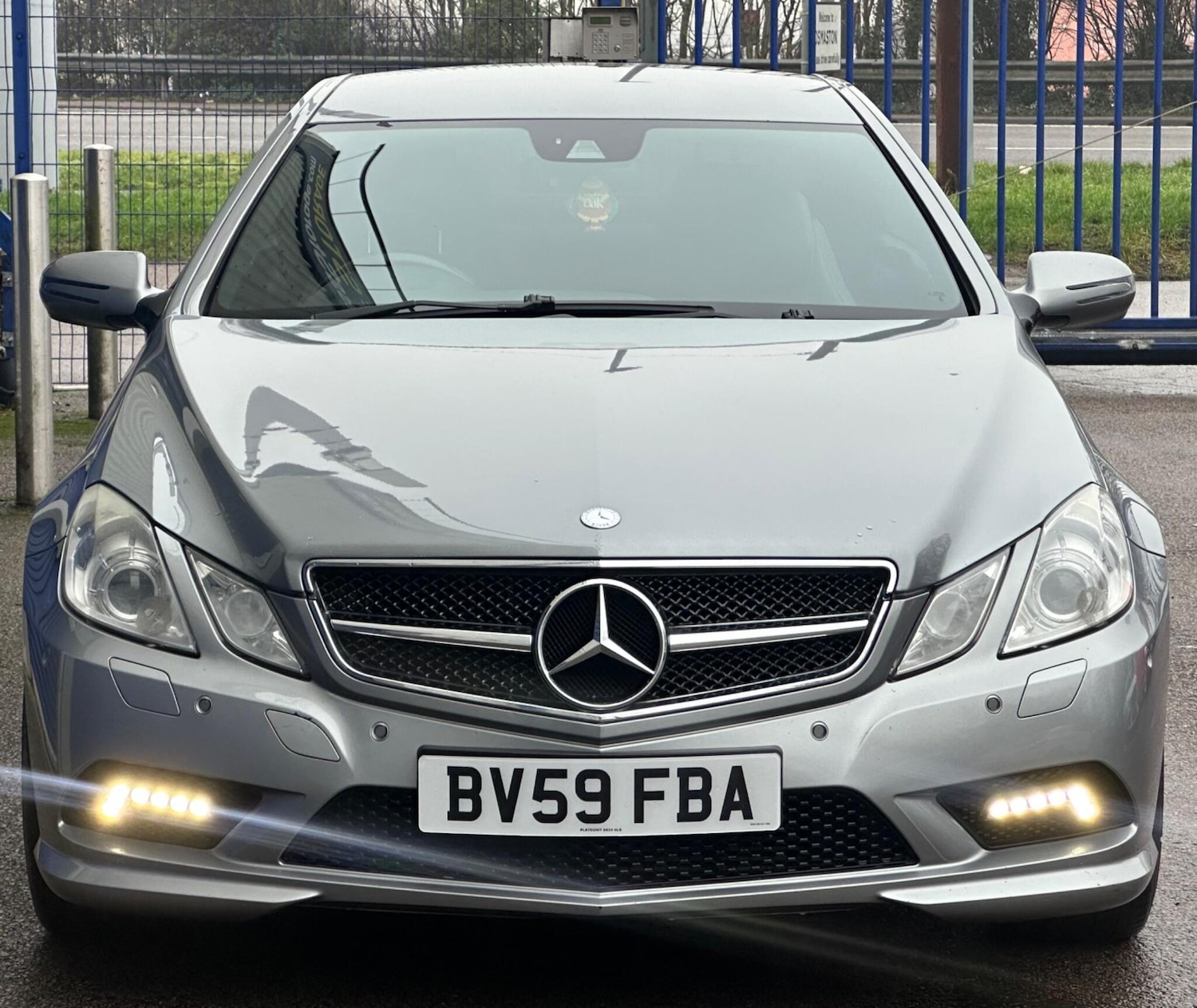 Used Mercedes-Benz E Class 2009 for sale - 77440385: Photo 8