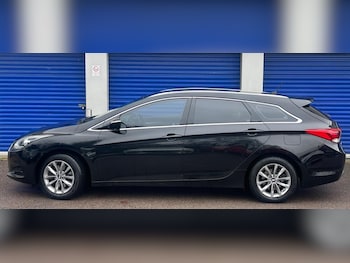 Used Hyundai i40 2015 for sale - 77441435: Photo