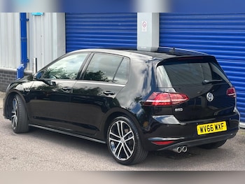 Used Volkswagen Golf 2016 for sale - 78934604: Photo