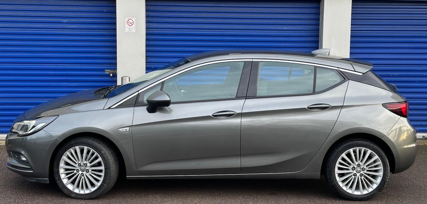 Used Vauxhall Astra 2017 for sale - 76976632: Photo 2