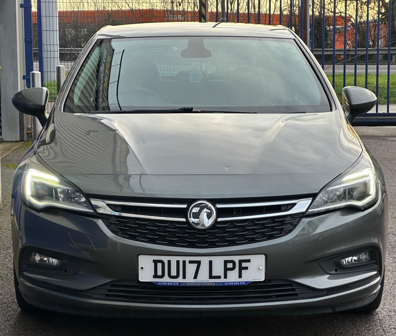 Used Vauxhall Astra 2017 for sale - 76976632: Photo 8