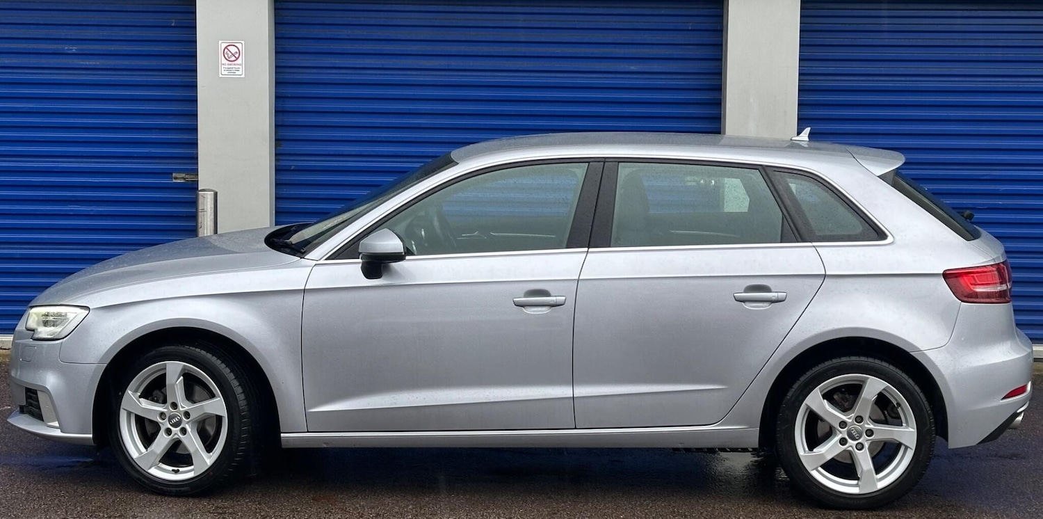 Used Audi A3 2016 for sale - 77478799: Photo 2