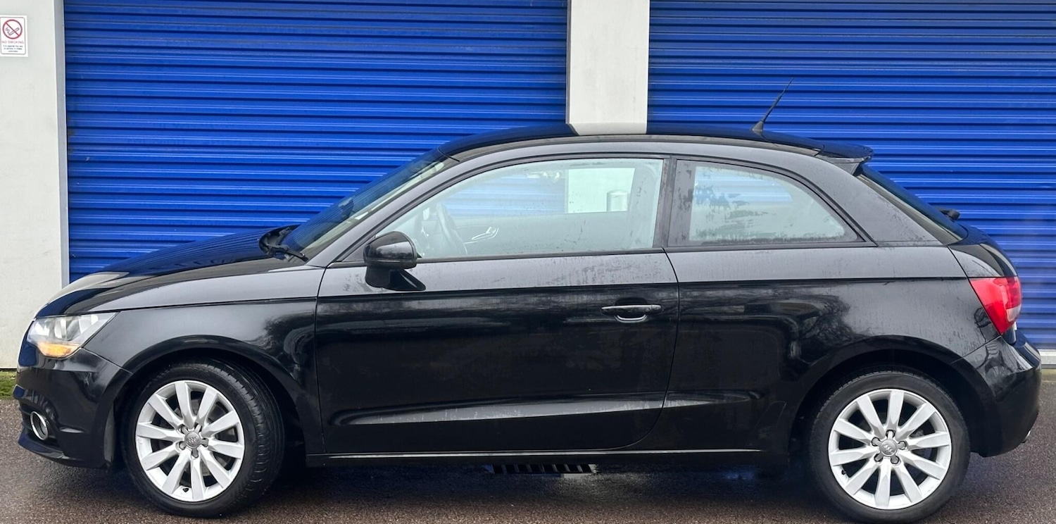 Used Audi A1 for sale - 77242800: Photo 2