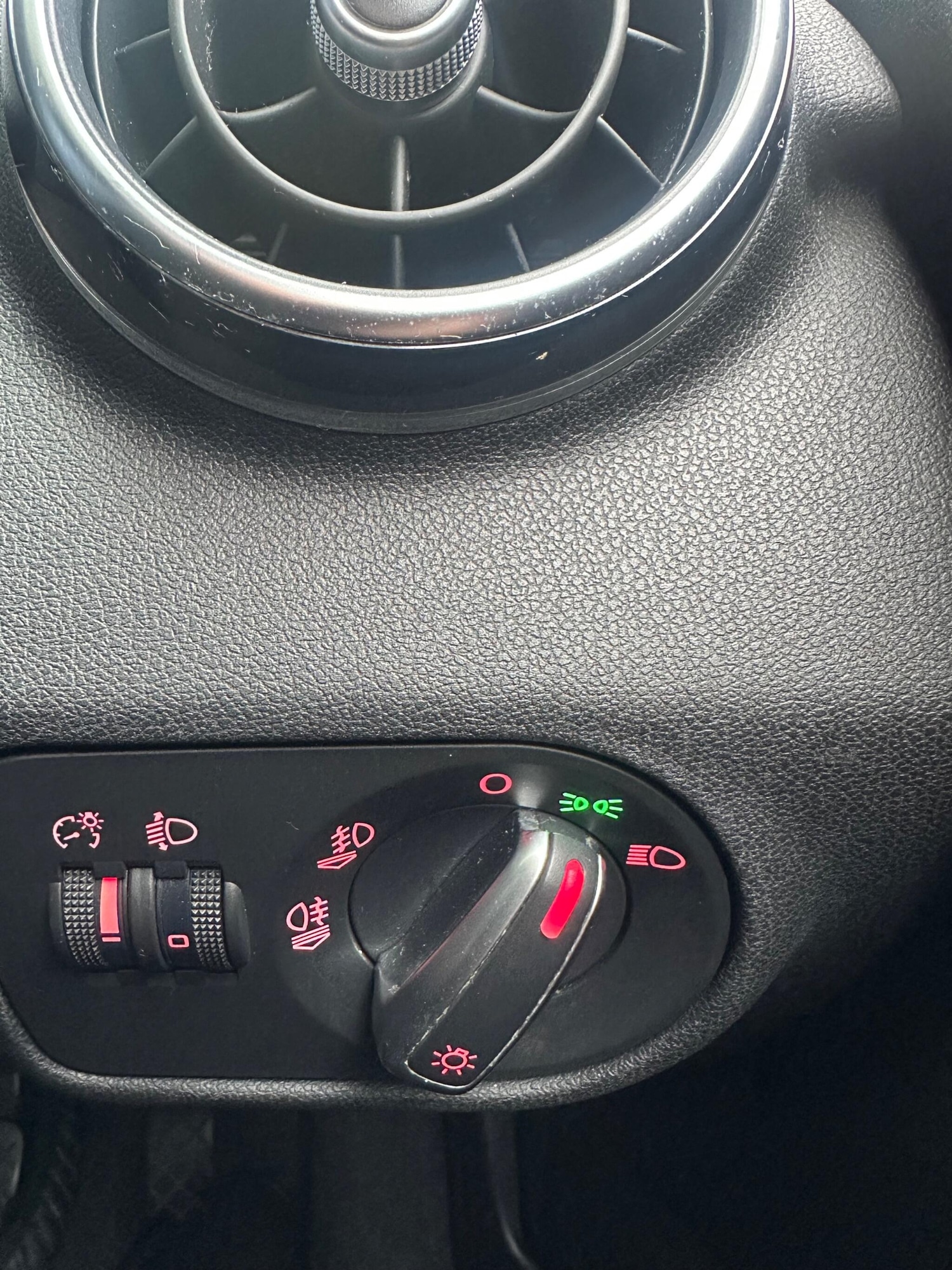 Used Audi A1 for sale - 77242800: Photo 22