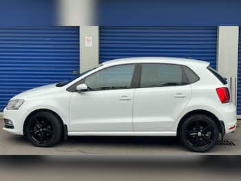 Used Volkswagen Polo 2014 for sale - 79807683: Photo