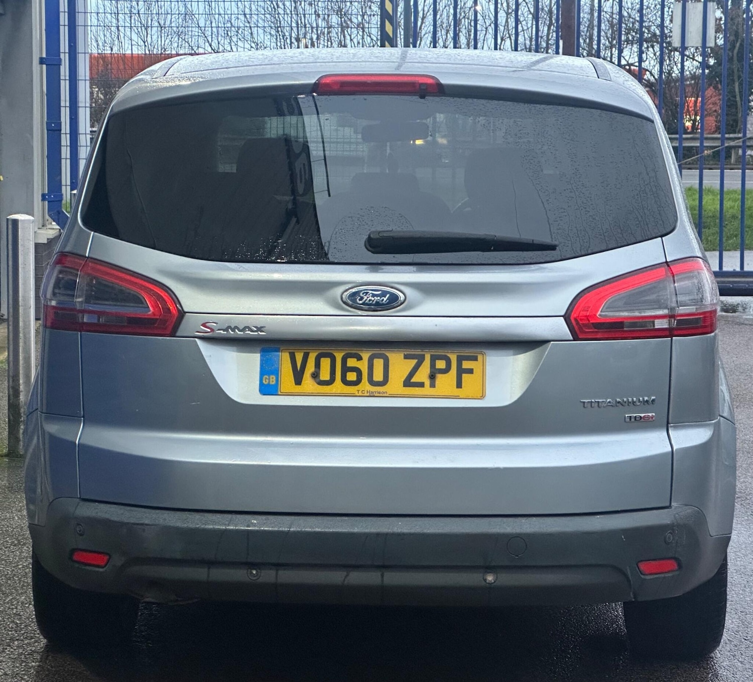 Used Ford S-Max 2010 for sale - 76975533: Photo 4