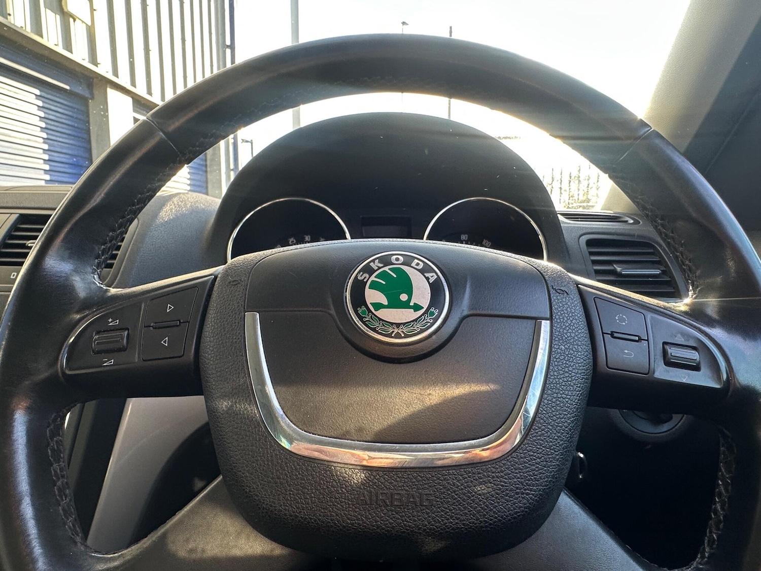 Used Skoda Yeti 2010 for sale - 76689948: Photo 14