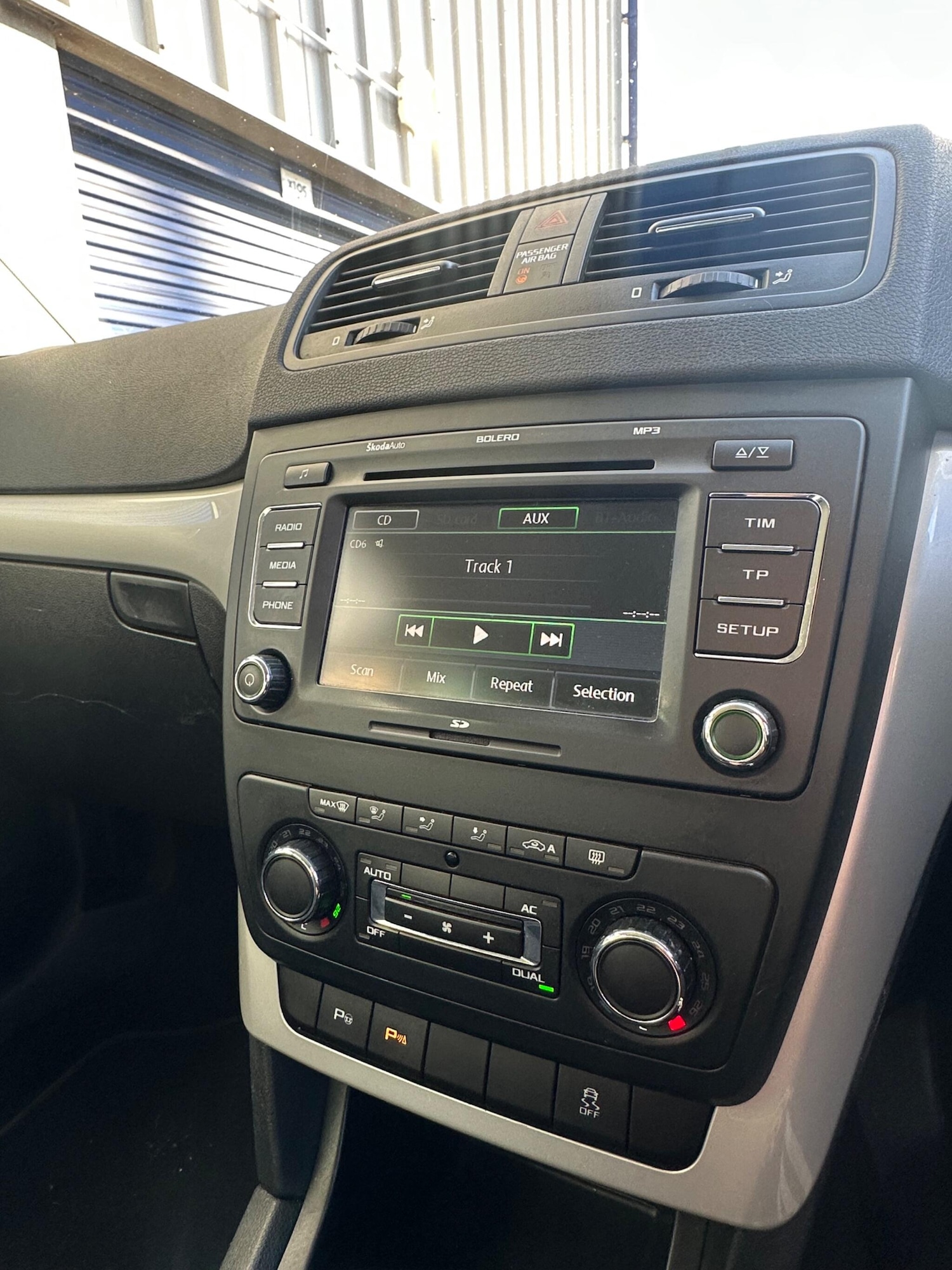 Used Skoda Yeti 2010 for sale - 76689948: Photo 17