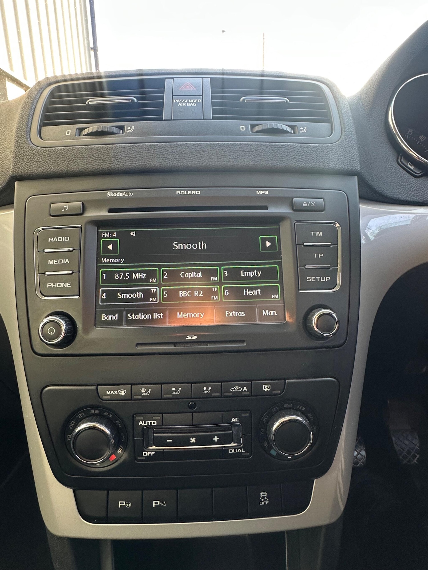 Used Skoda Yeti 2010 for sale - 76689948: Photo 18