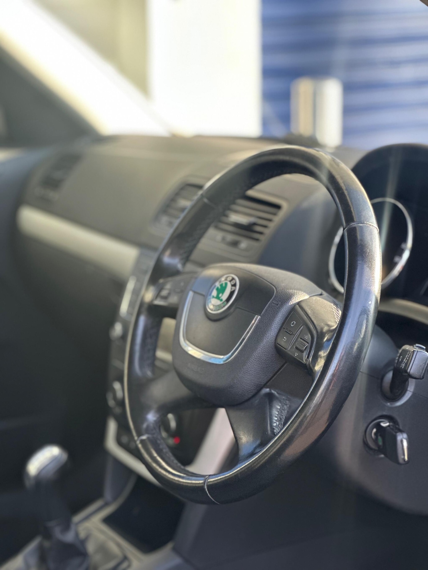 Used Skoda Yeti 2010 for sale - 76689948: Photo 9