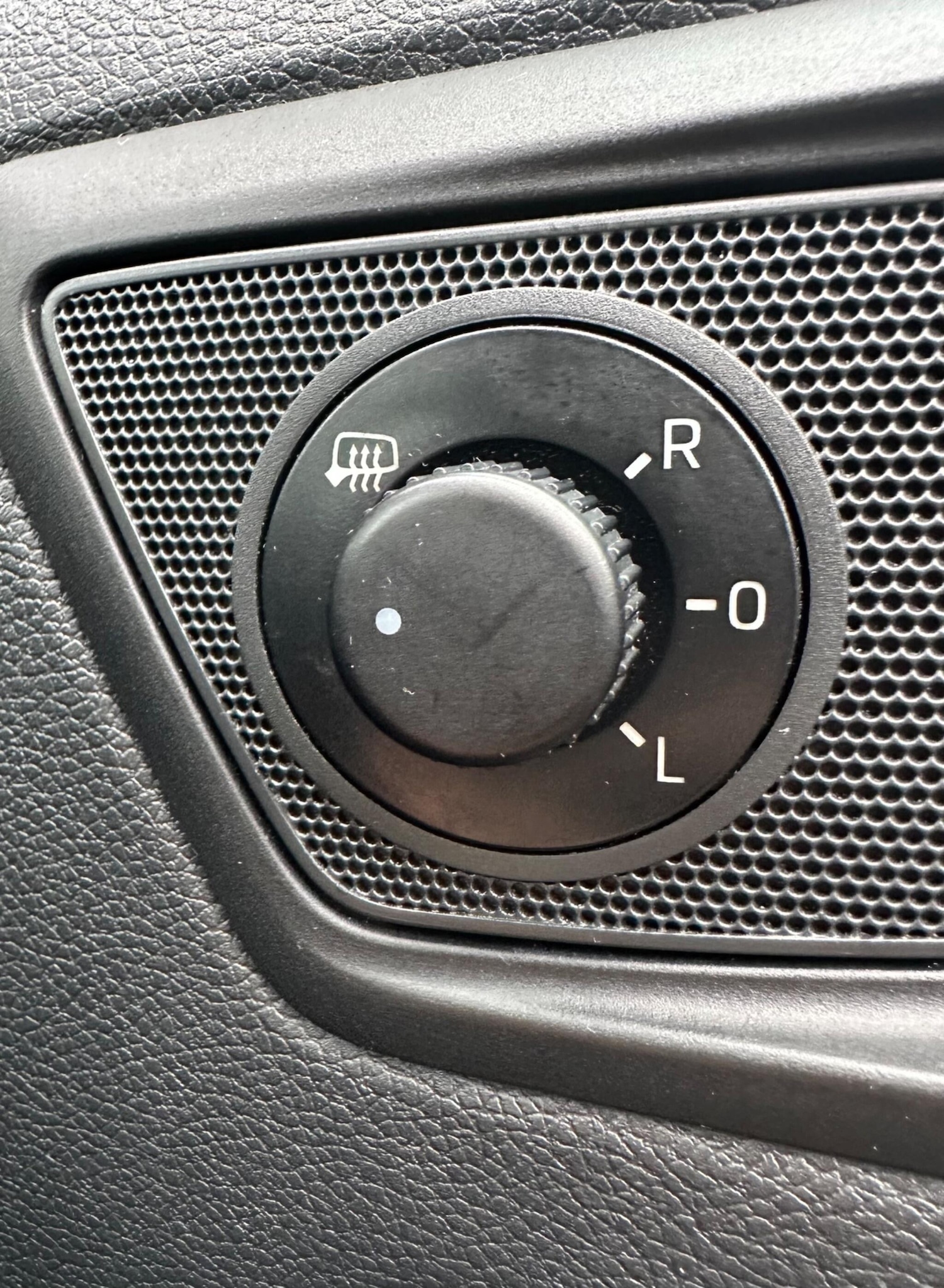 Used Skoda Yeti 2017 for sale - 77016710: Photo 23